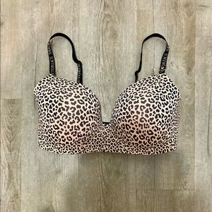 Victoria’s Secret leopard bra